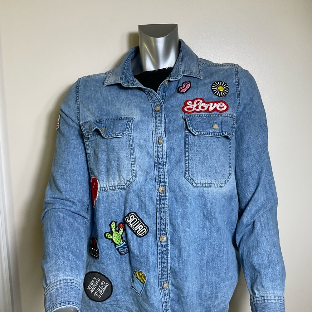 American Eagle Patch Oversized Fit Chambray Butto… - image 1